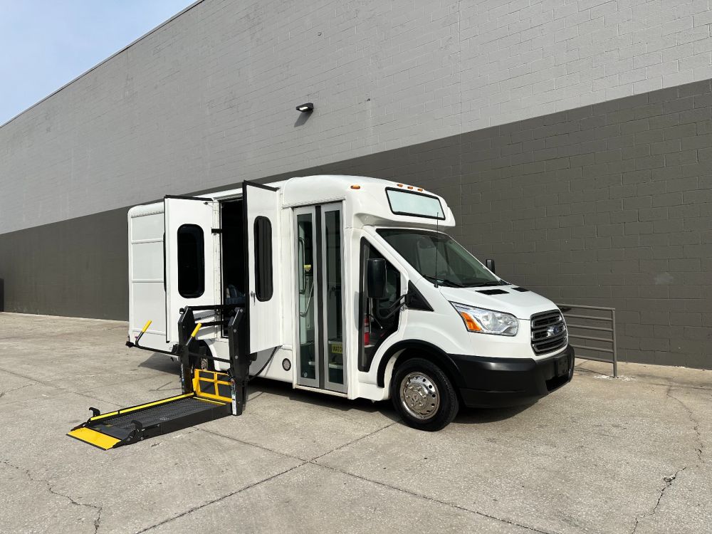 ford transit cutaway 2019 1FDES6PM8KKB40845 image ford transit cutaway 2019 1FDES6PM8KKB40845 image